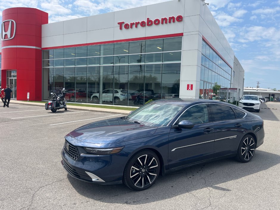 Honda Accord Hybrid Touring 2025-0