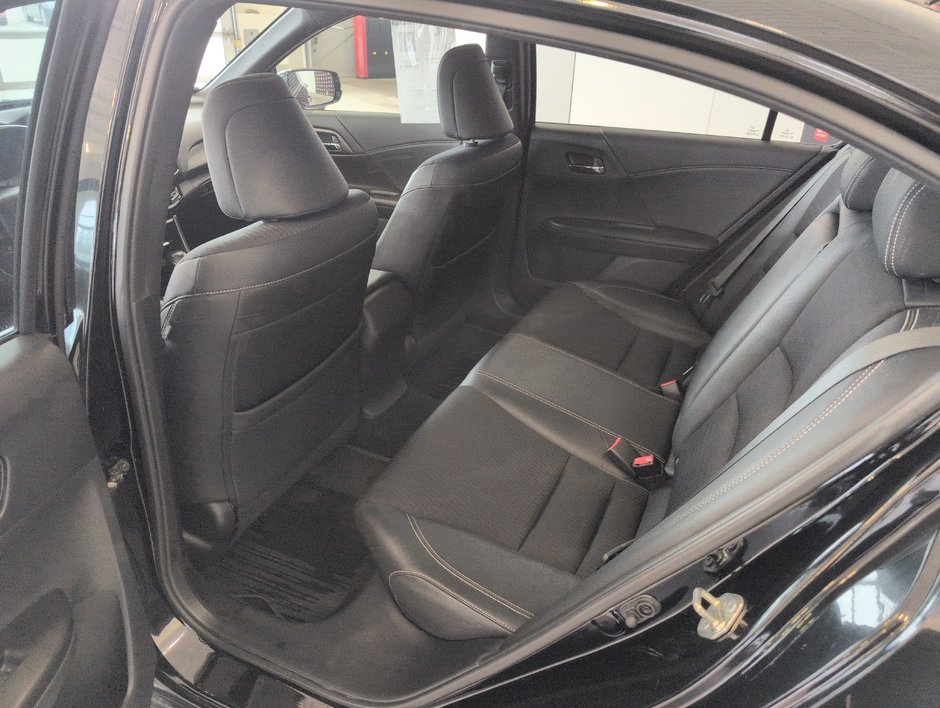 Honda Accord Sedan Sport 2016-10