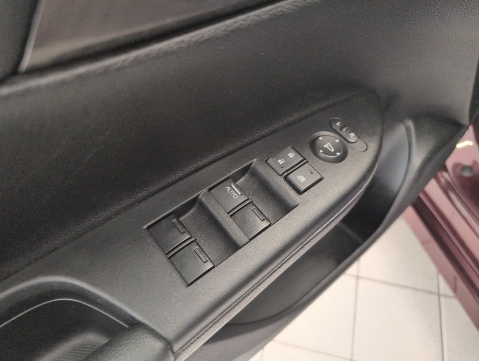 Honda Accord Sedan Sport 2016-13