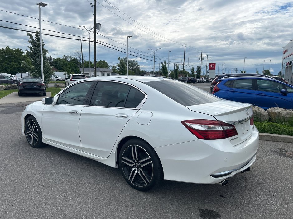 Honda Accord Sedan Touring 2017-2