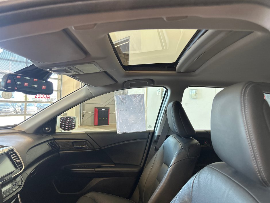 Honda Accord Sedan Touring 2017-19