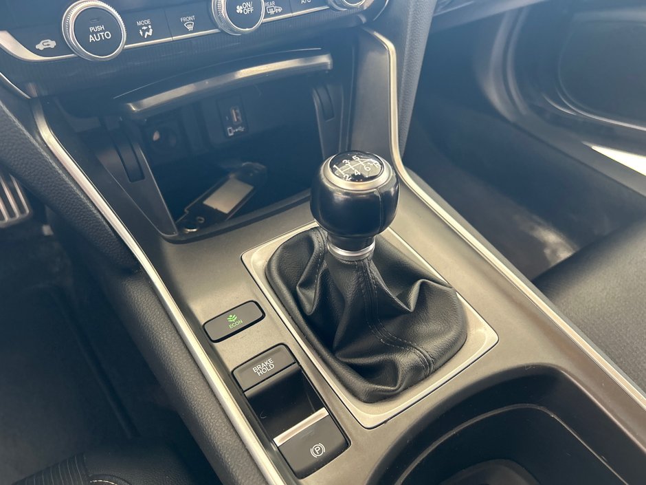 2019 Honda Accord Sedan Sport-18
