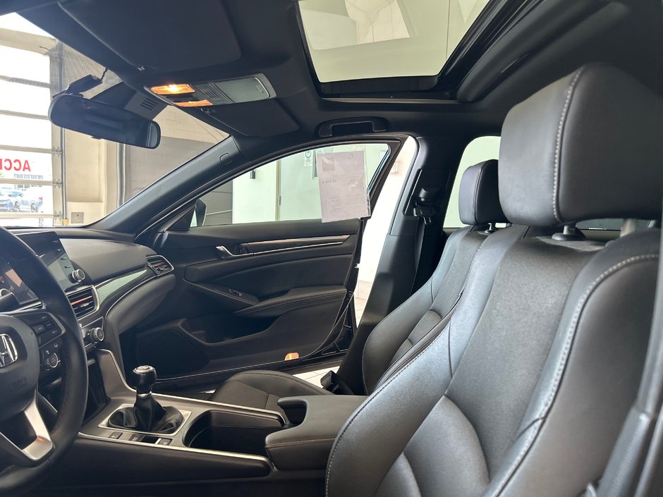 2019 Honda Accord Sedan Sport-15