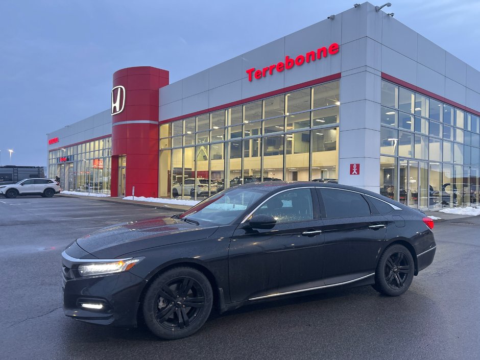 Honda Accord Sedan Touring 2020-0