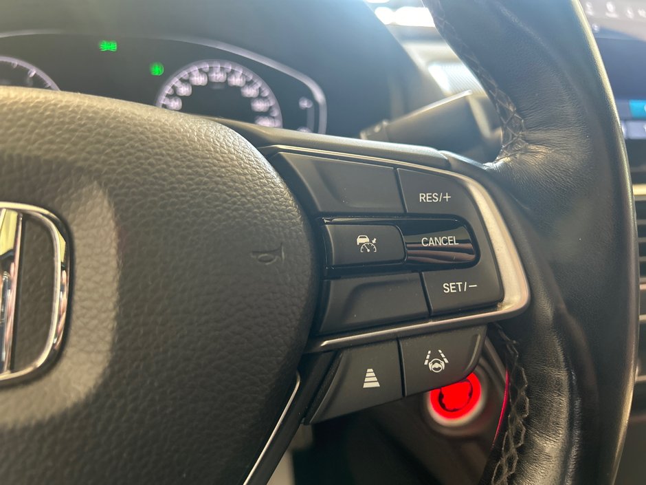 Honda Accord Sedan Sport 2.0 2022-28