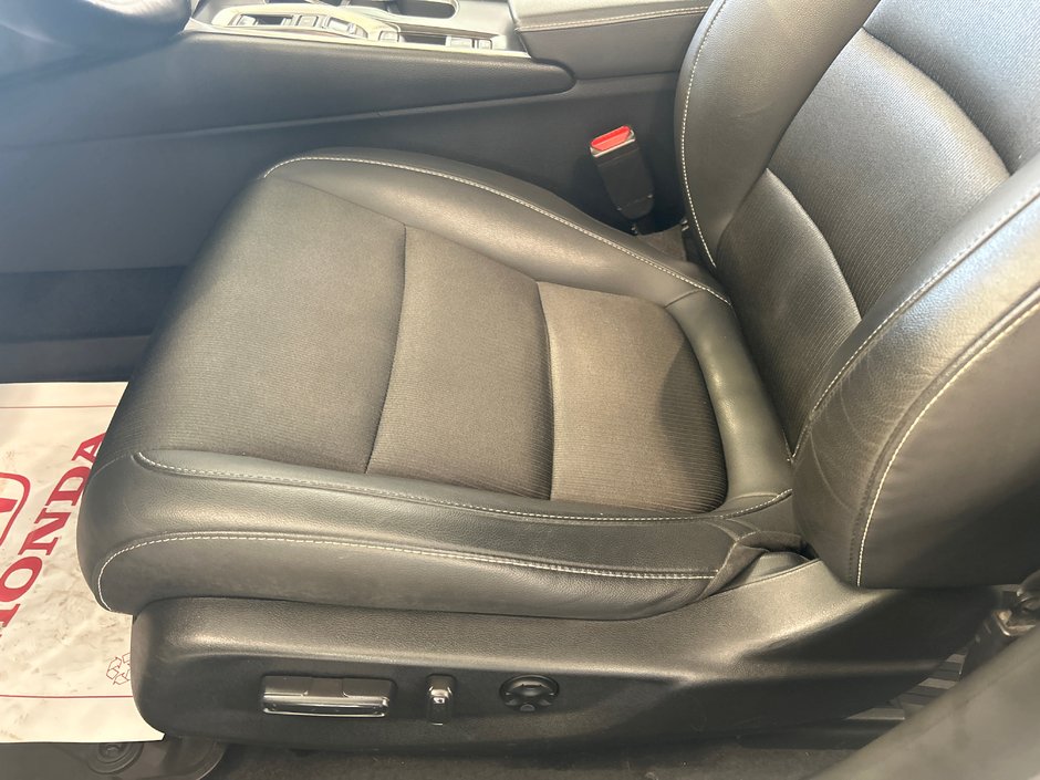 Honda Accord Sedan Sport 2.0 2022-18