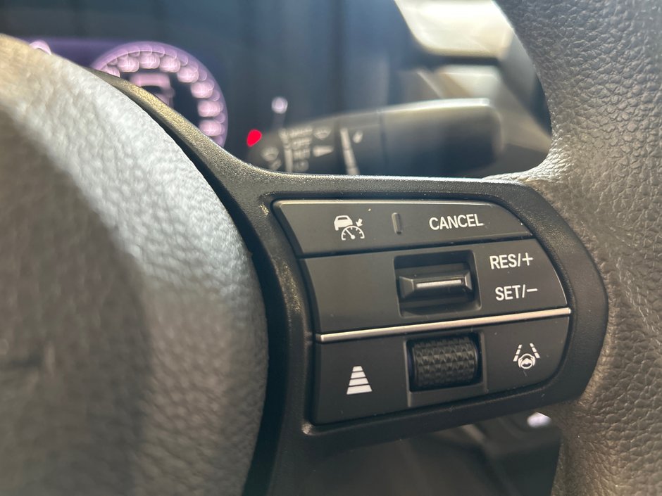 Honda Accord Sedan EX 2023-28