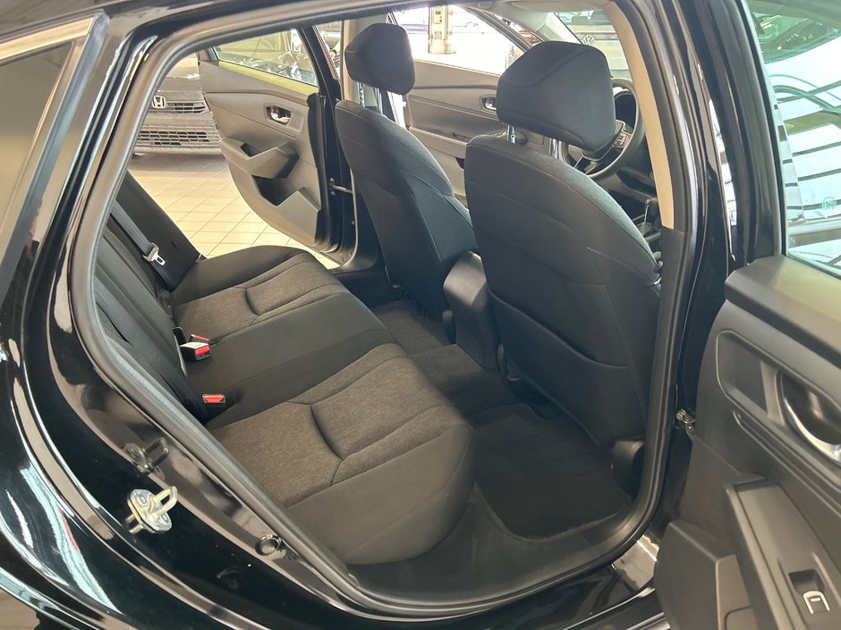 Honda Accord Sedan EX 2023-11