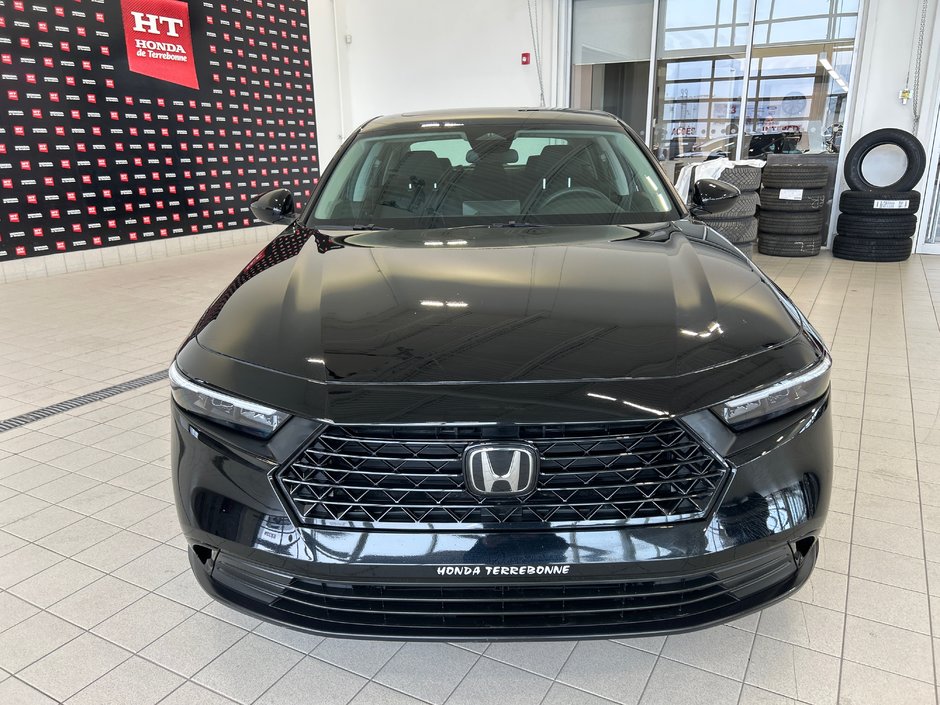 Honda Accord Sedan EX 2023-3