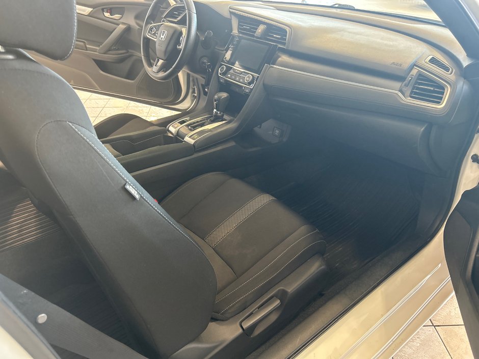 Honda Civic Coupe LX 2020-13