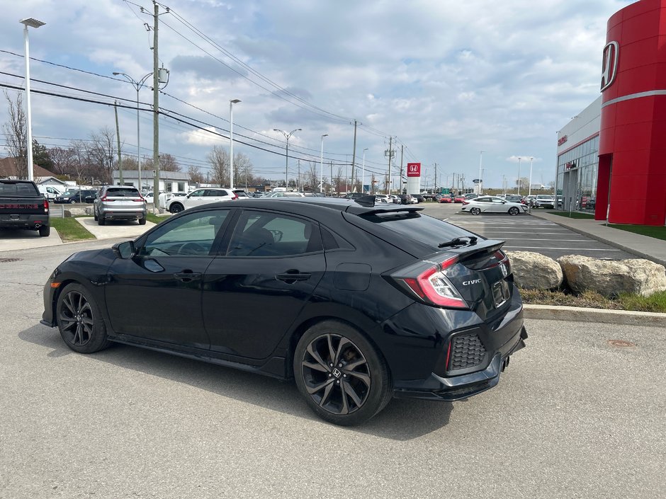 Honda Civic Hatchback Sport Touring 2017-3