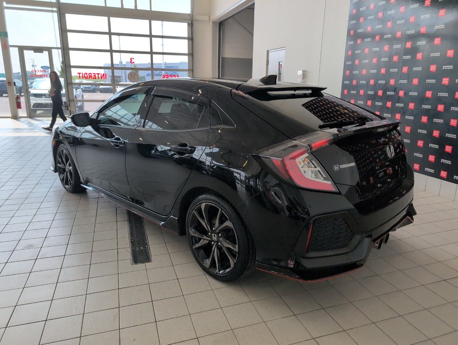 Honda Civic Hatchback Sport 2018-6