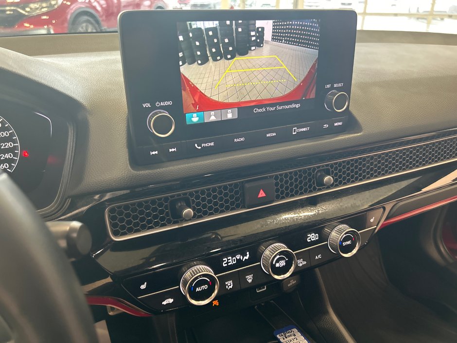 Honda Civic Hatchback Sport 2023-30