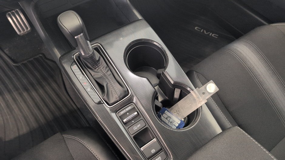 2025 Honda Civic Hatchback Sport-18