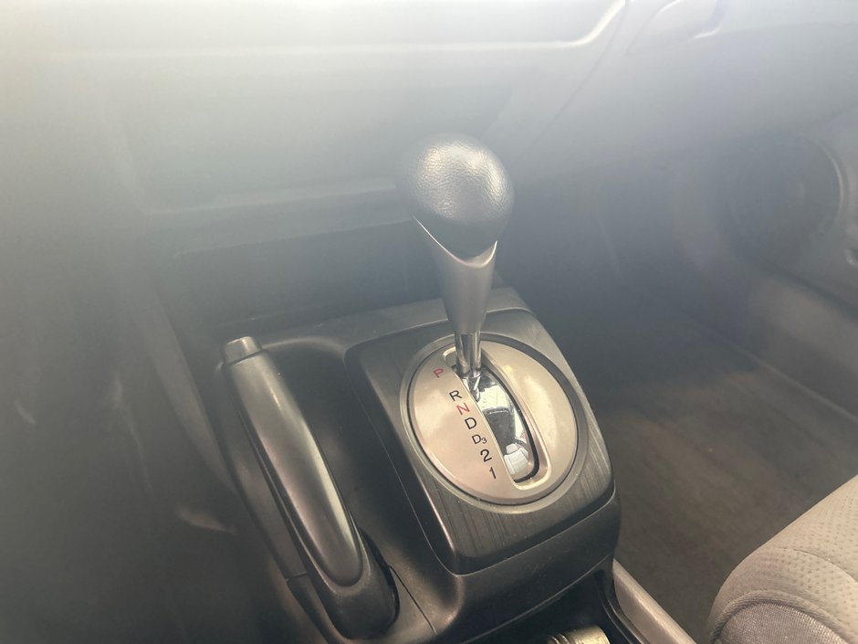 Honda Civic Sdn DX-G 2008-15