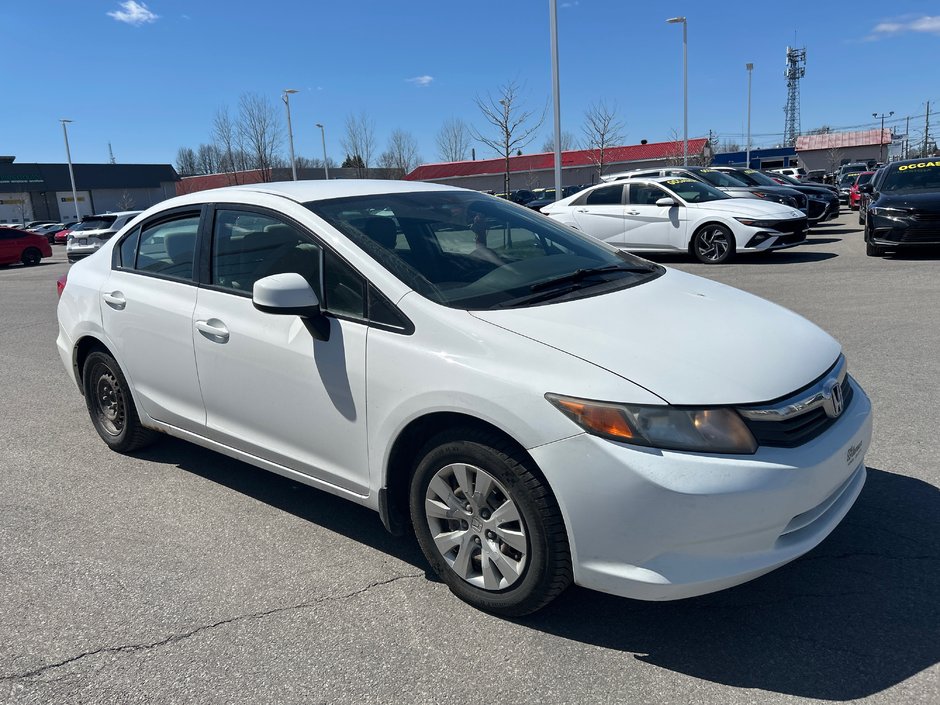 Honda Civic Sdn LX 2012-6