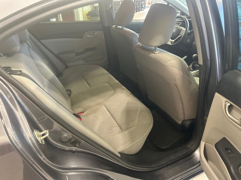 Honda Civic Sedan DX 2014-10