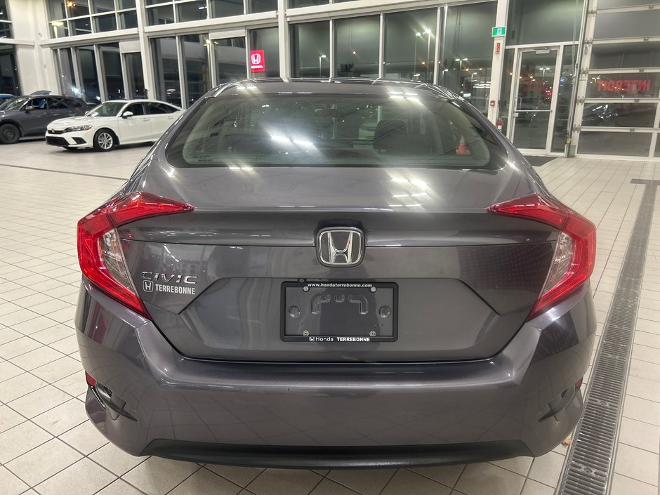 Honda Civic Sedan DX 2016-5