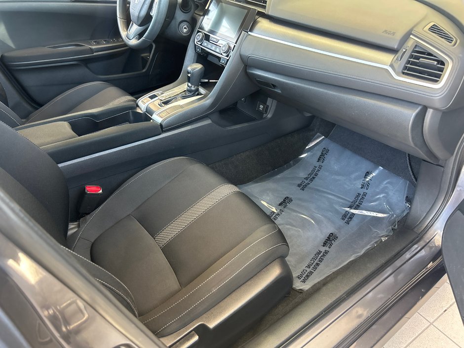 Honda Civic Sedan LX 2016-21
