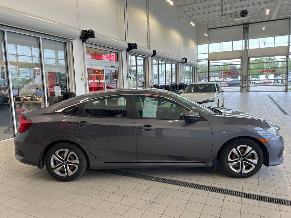 Honda Civic Sedan LX 2016-5