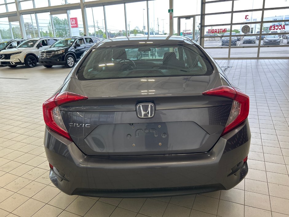 Honda Civic Sedan LX 2016-7