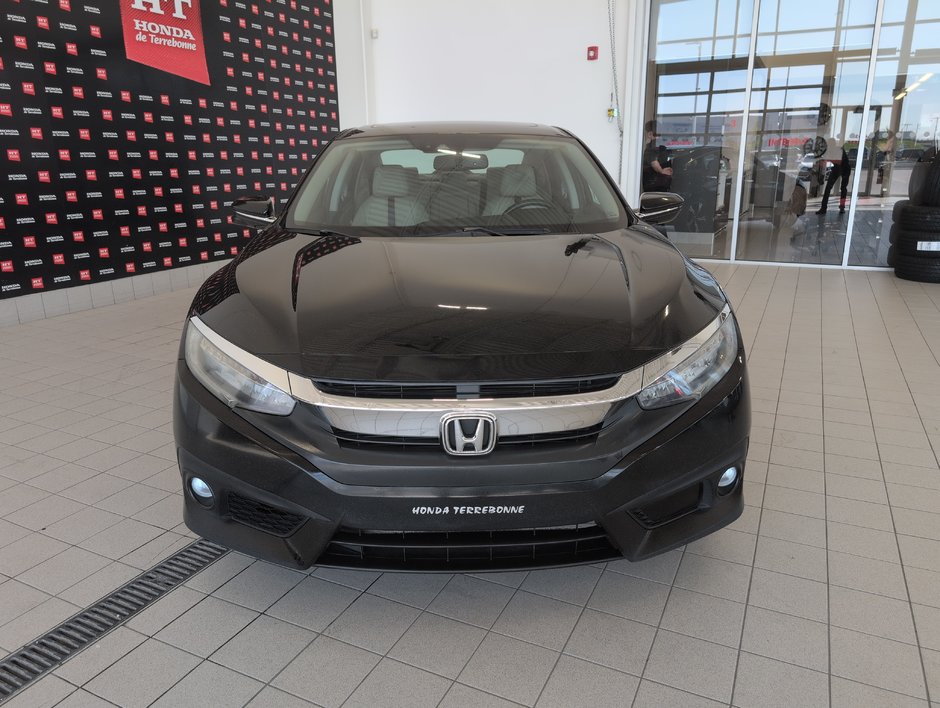 Honda Civic Sedan Touring 2016-1