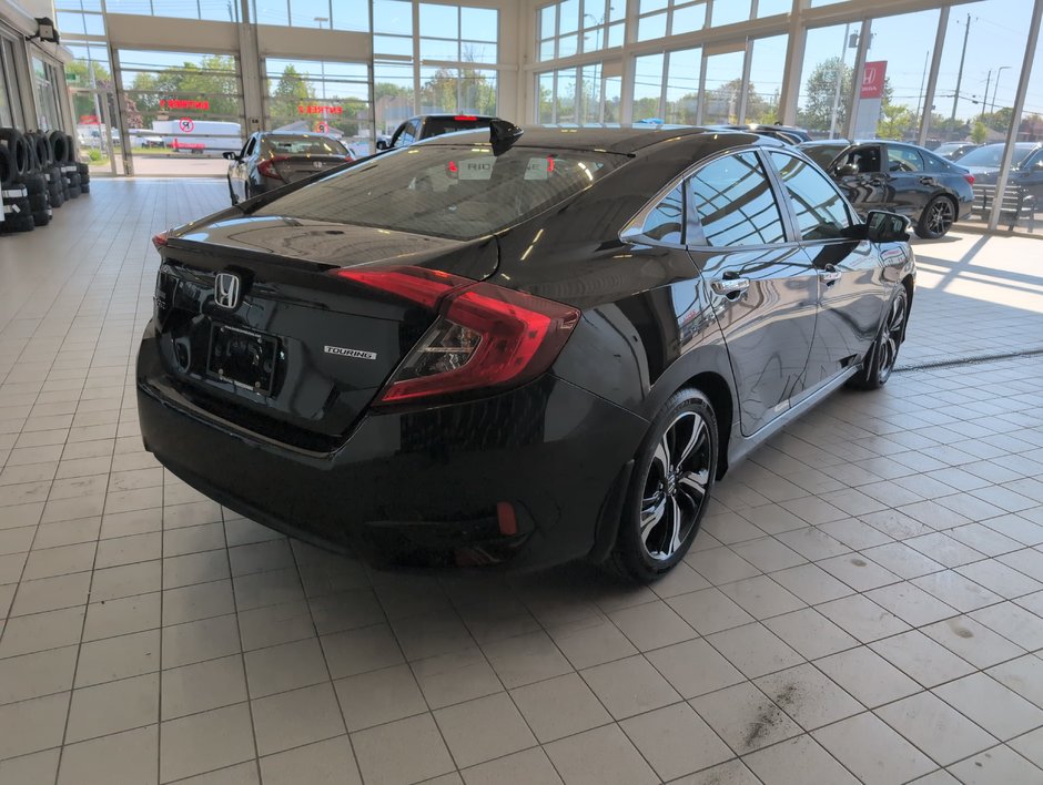 Honda Civic Sedan Touring 2016-4