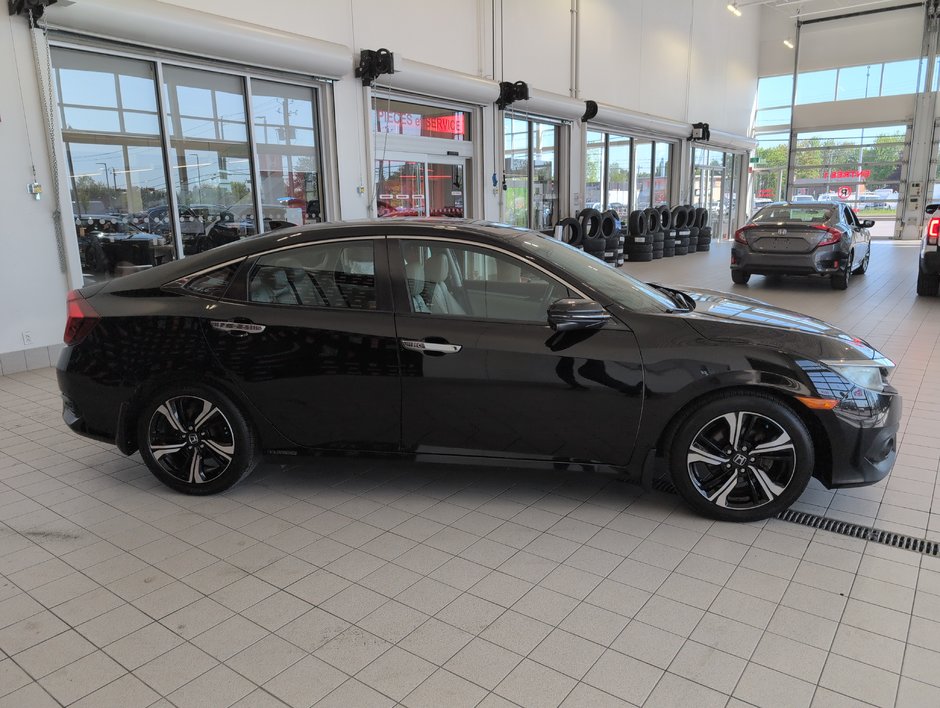 Honda Civic Sedan Touring 2016-3