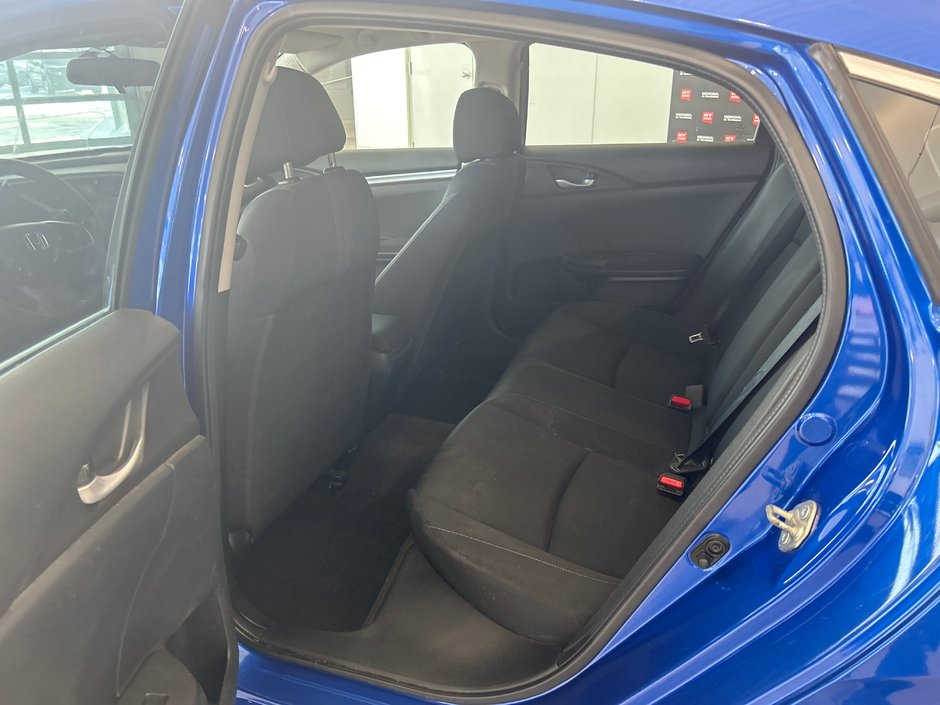 Honda Civic Sedan LX 2016-8