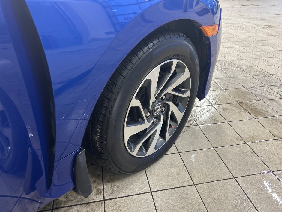 Honda Civic Sedan EX 2016-13