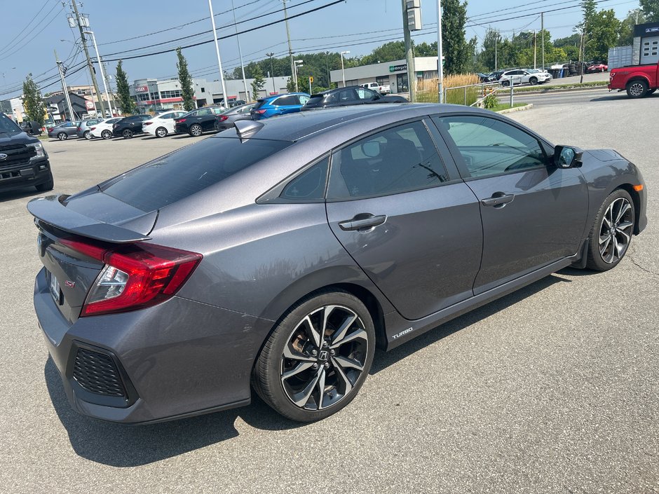Honda Civic Sedan Si 2017-3
