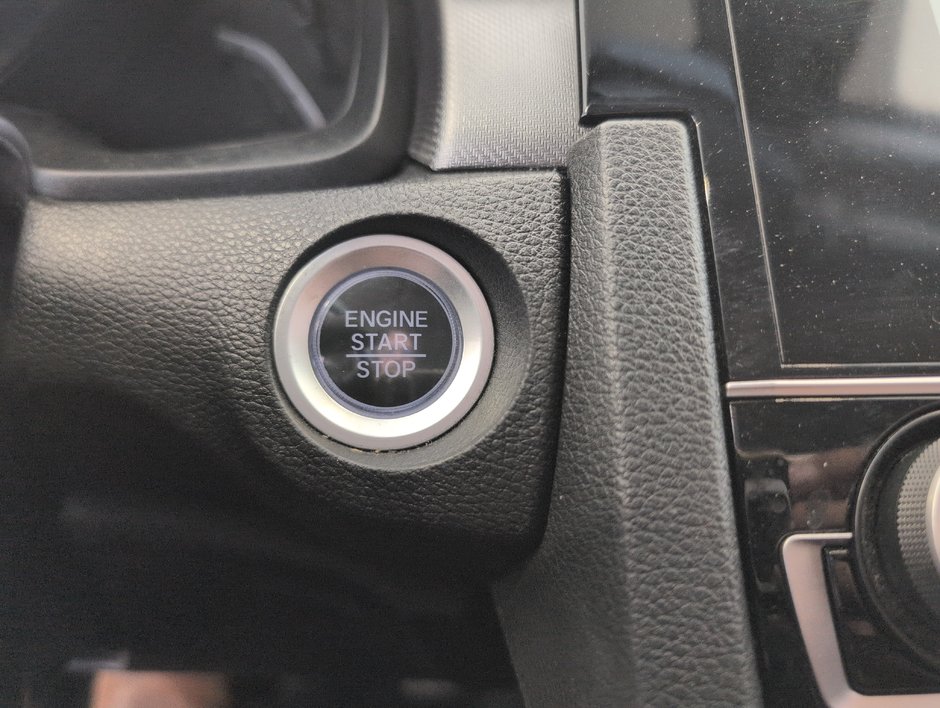 Honda Civic Sedan SE 2018-16