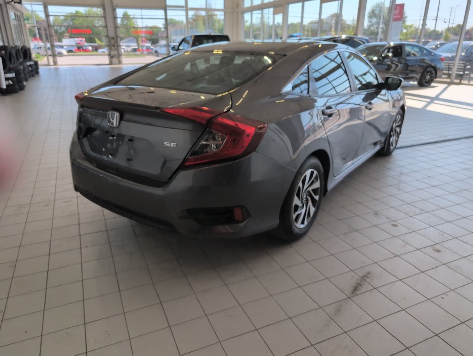 Honda Civic Sedan SE 2018-4