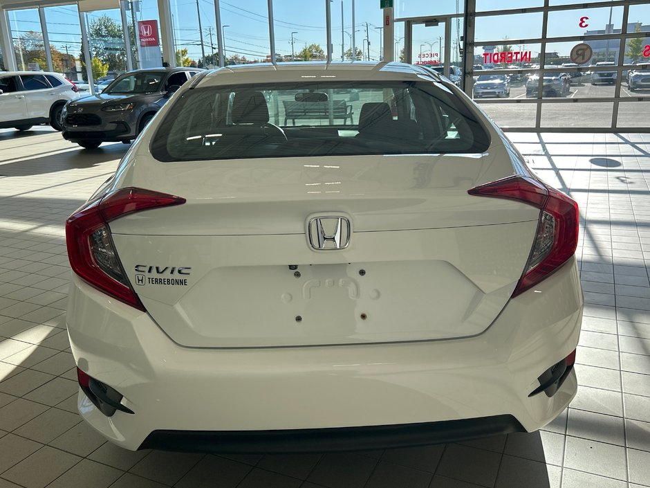 Honda Civic Sedan LX 2018-5