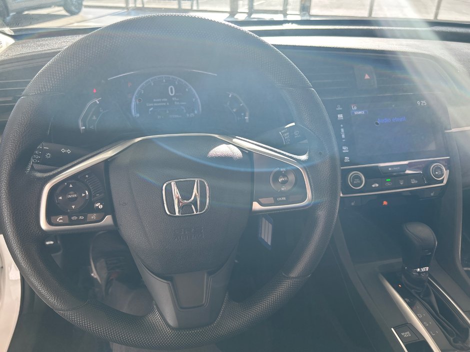 Honda Civic Sedan LX 2018-22