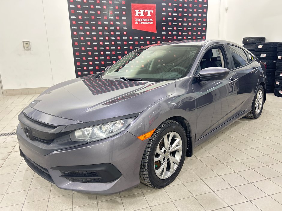 Honda Civic Sedan LX 2018-0