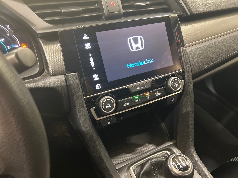 Honda Civic Sedan LX 2018-15
