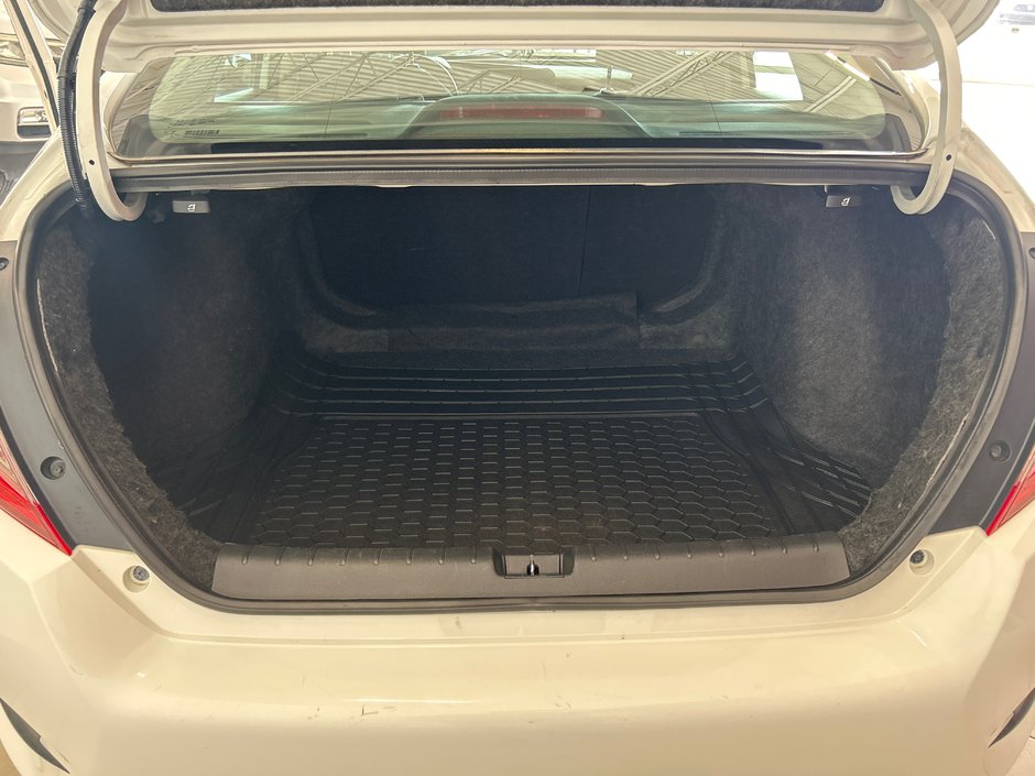 2018 Honda Civic Sedan LX-8