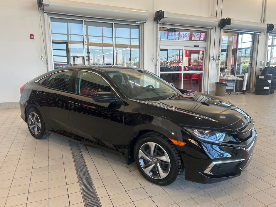 Honda Civic Sedan LX 2020-3