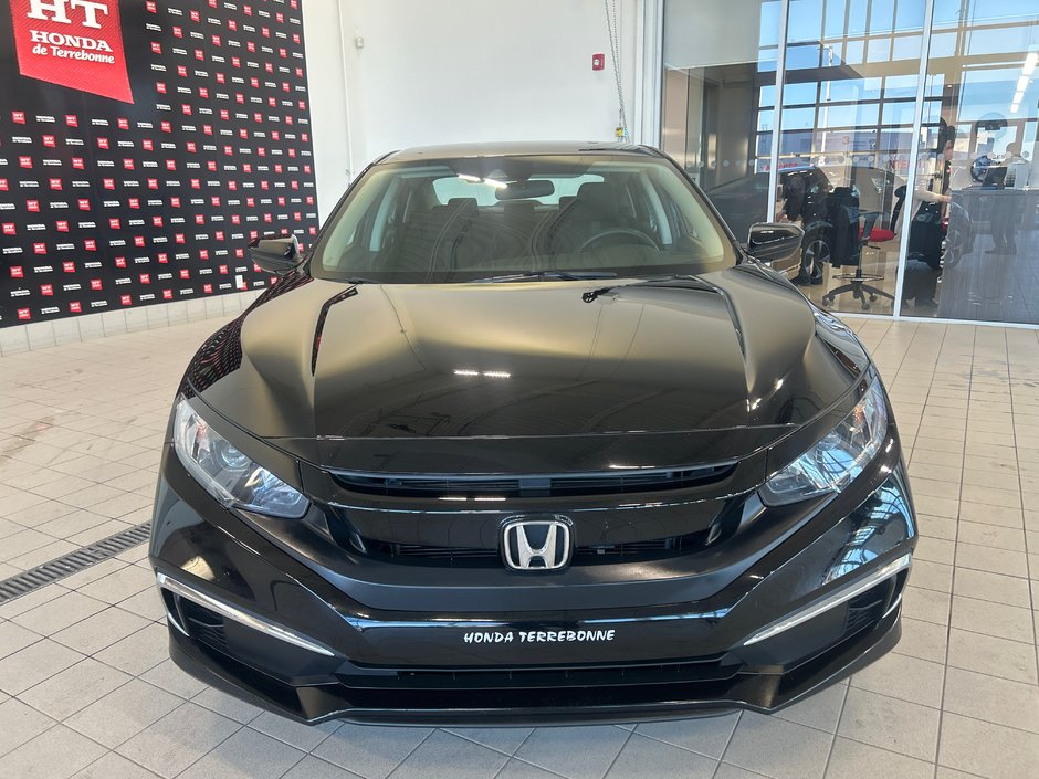 Honda Civic Sedan LX 2020-2