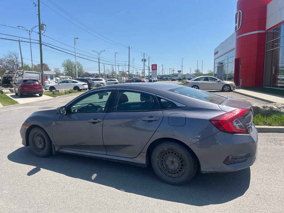 Honda Civic Sedan LX 2020-2