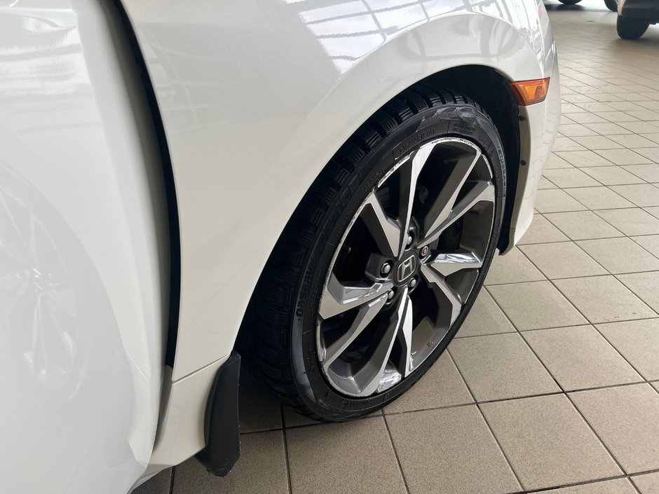 Honda Civic Sedan Touring 2020-15
