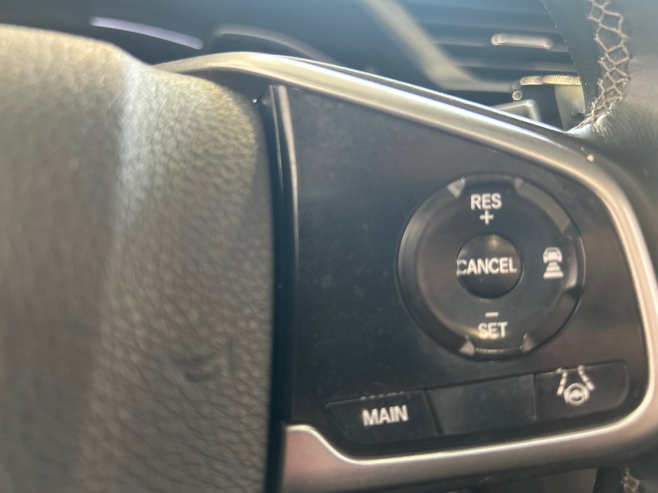 Honda Civic Sedan Touring 2020-29