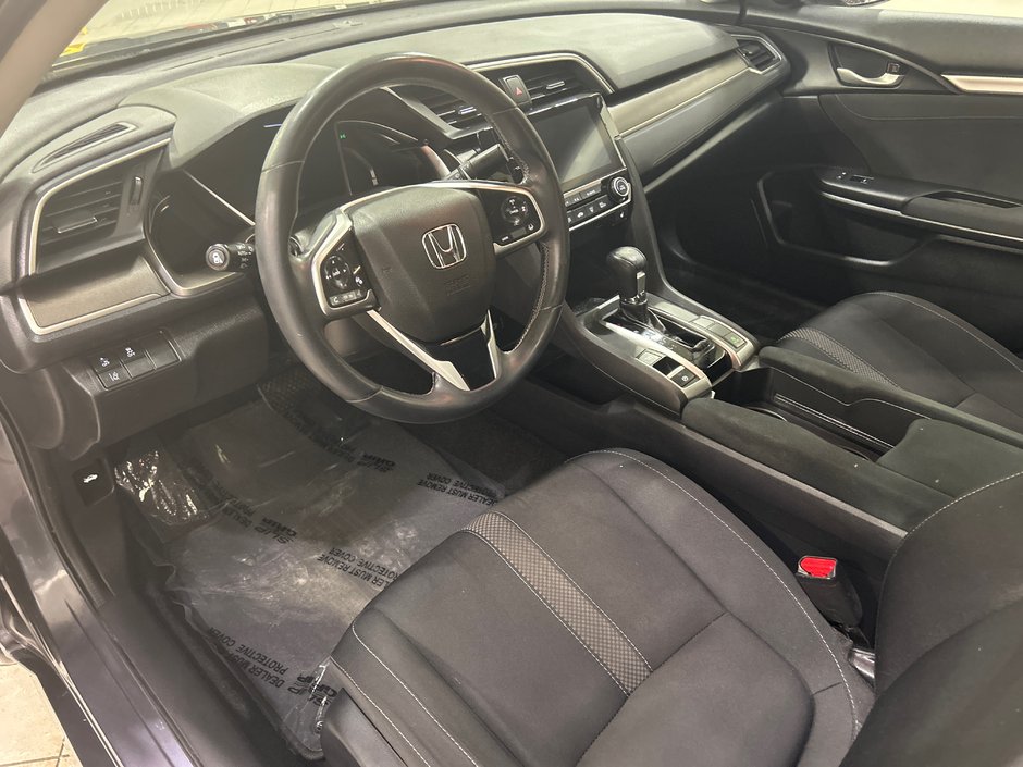 Honda Civic Sedan EX 2020-18