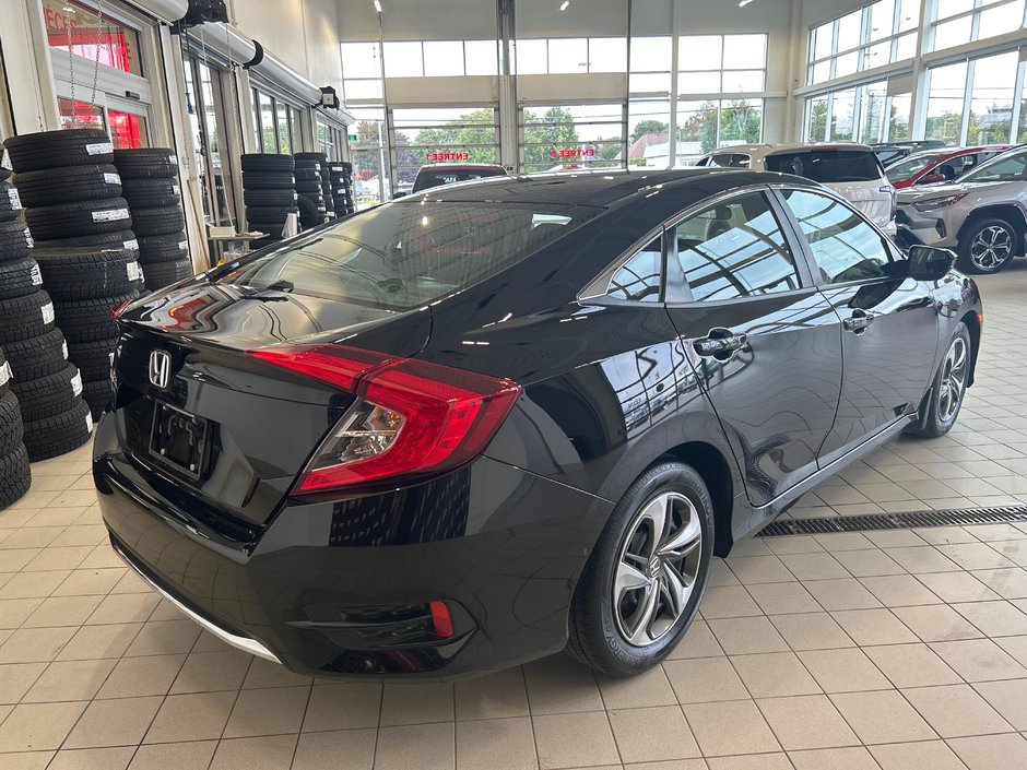 Honda Civic Sedan LX 2020-8