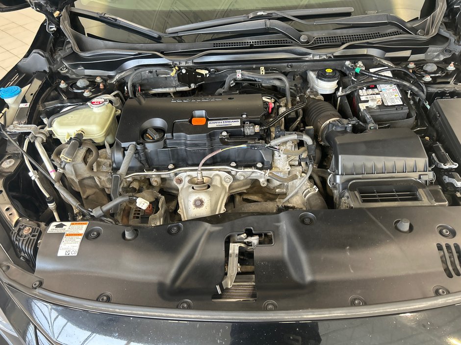 Honda Civic Sedan LX 2020-17