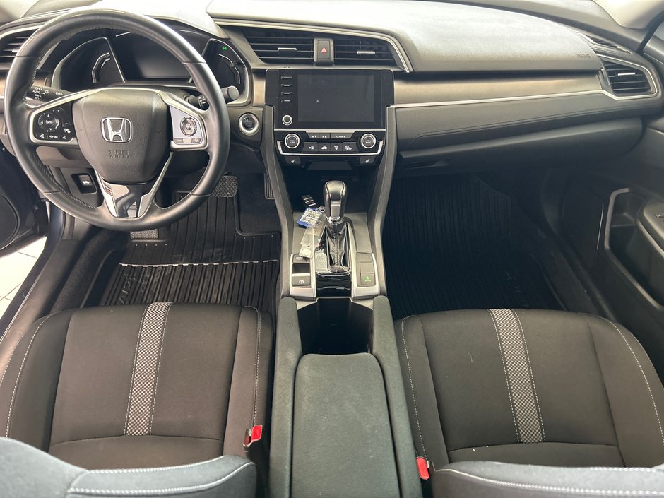 Honda Civic Sedan EX 2021-12