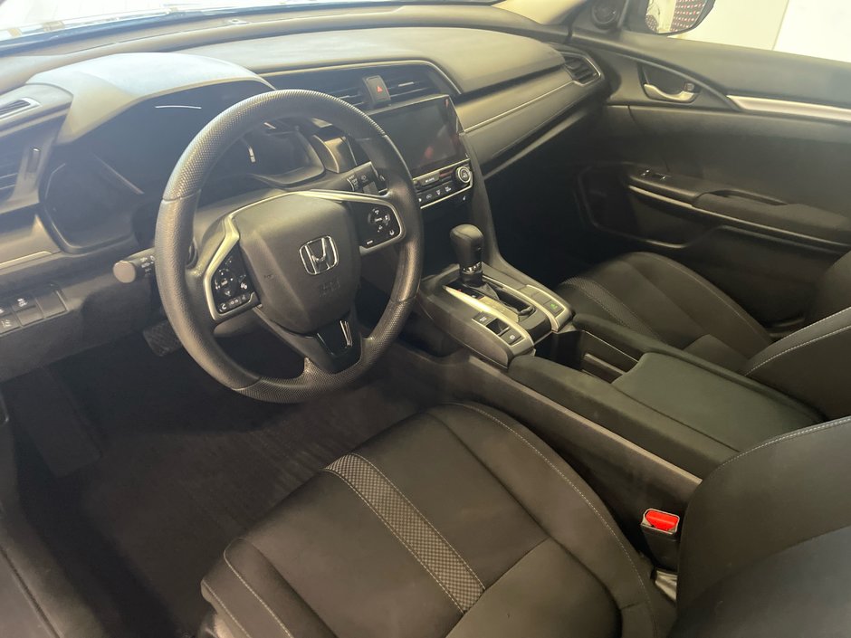 2021 Honda Civic Sedan LX-8