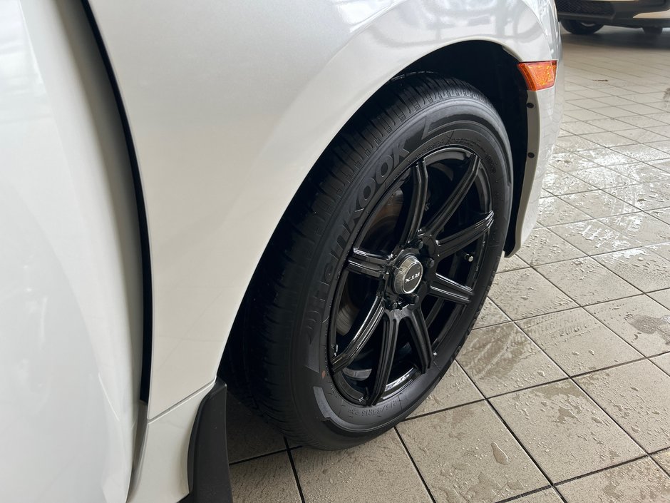 2021 Honda Civic Sedan LX-12