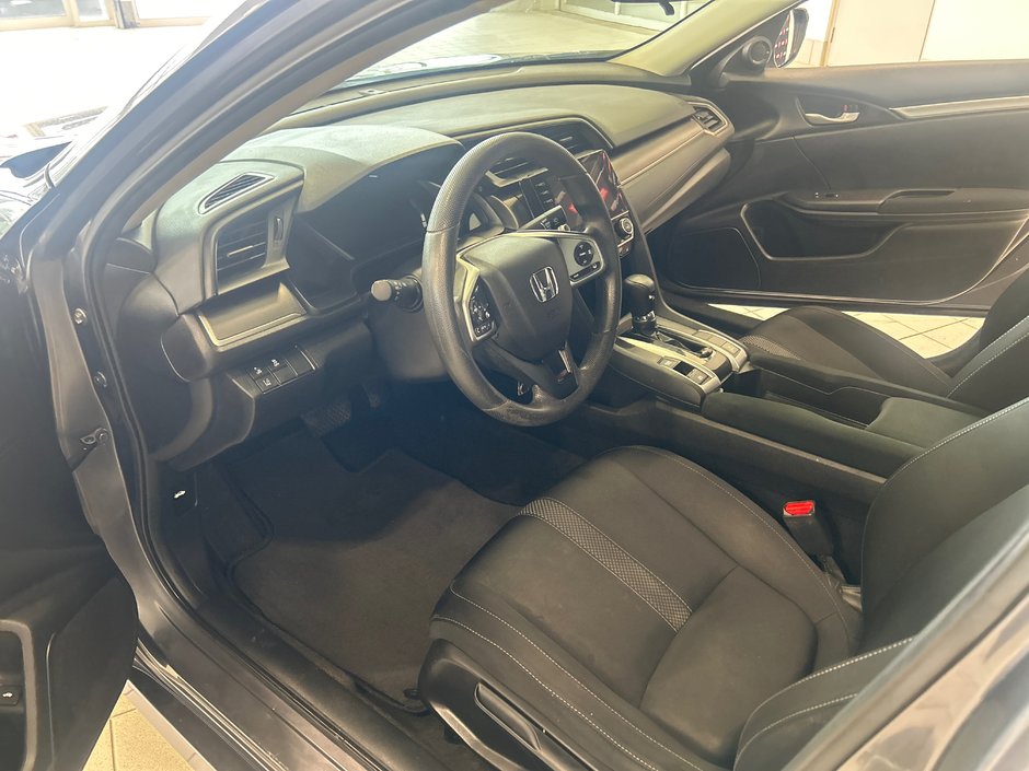 Honda Civic Sedan LX 2021-12
